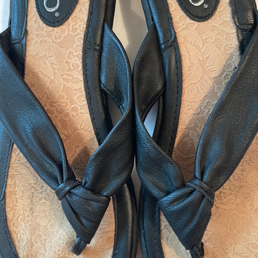 Bolo Sandals - Picture 13 of 14